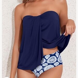 Tempt Me NWT Navy Blue and White Tanquini Size Large